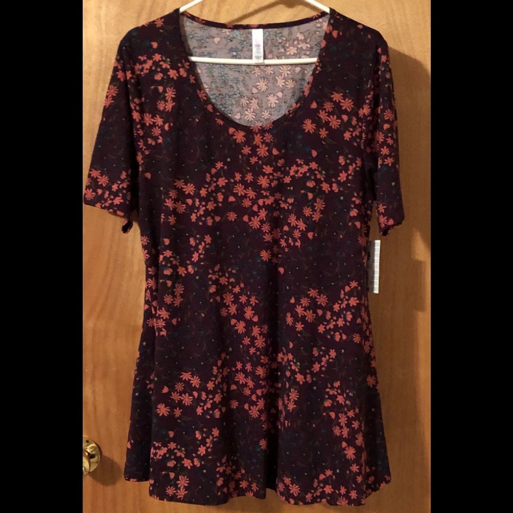 LuLaRoe Perfect T